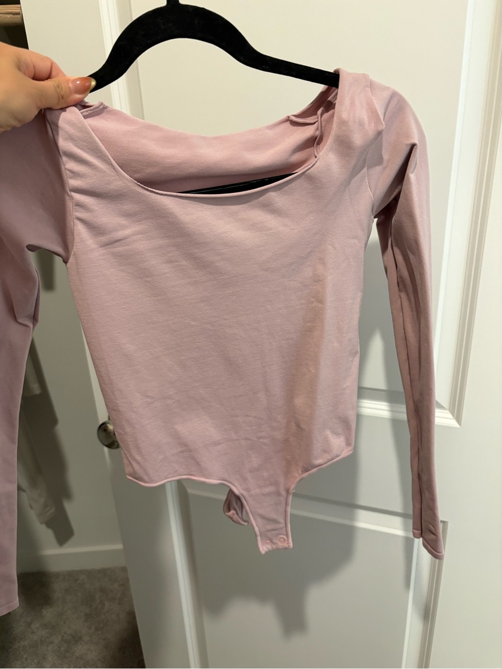 SKIMS Dusty Rose Long Sleeve Scoop Neck Bodysuit